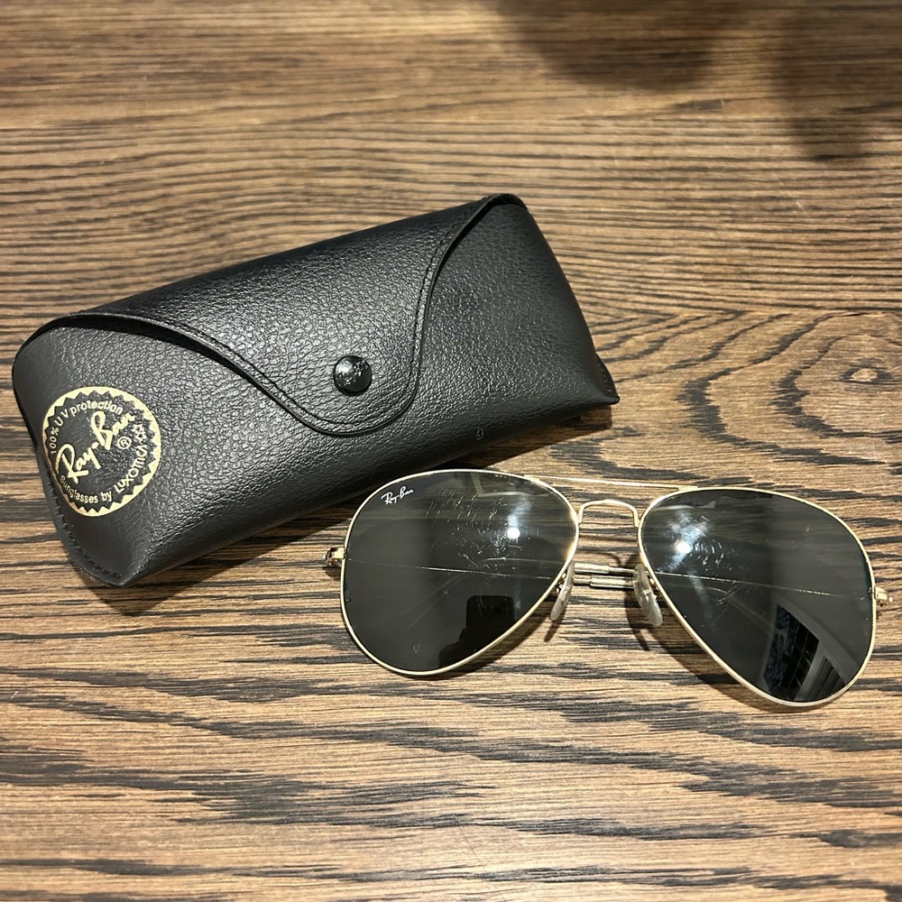 Ray-Ban Aviator Sunglasses